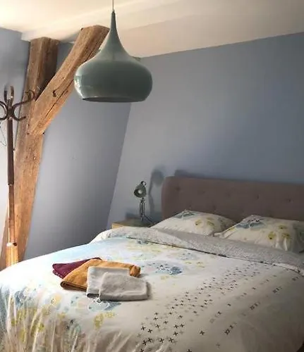 Le Pan De Bois Bed & Breakfast Bar-sur-Seine